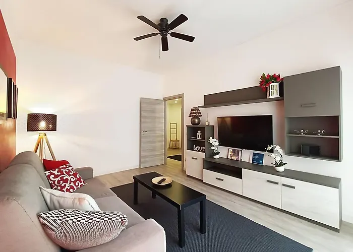 Center - San Martino Janov